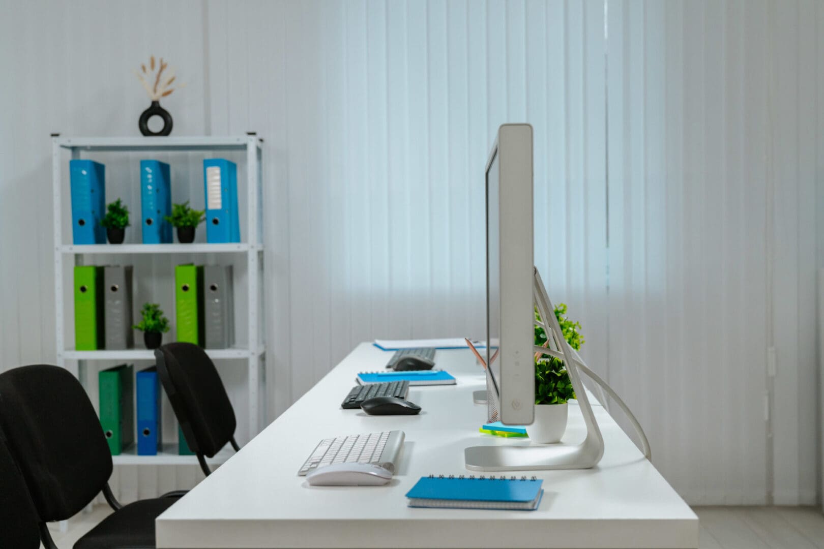 Call center in a modern design, in light colors, conducive to productive and successful work.